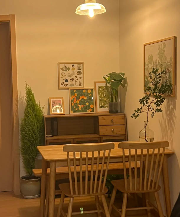 How to Select Wall Art for Your Dining Room
